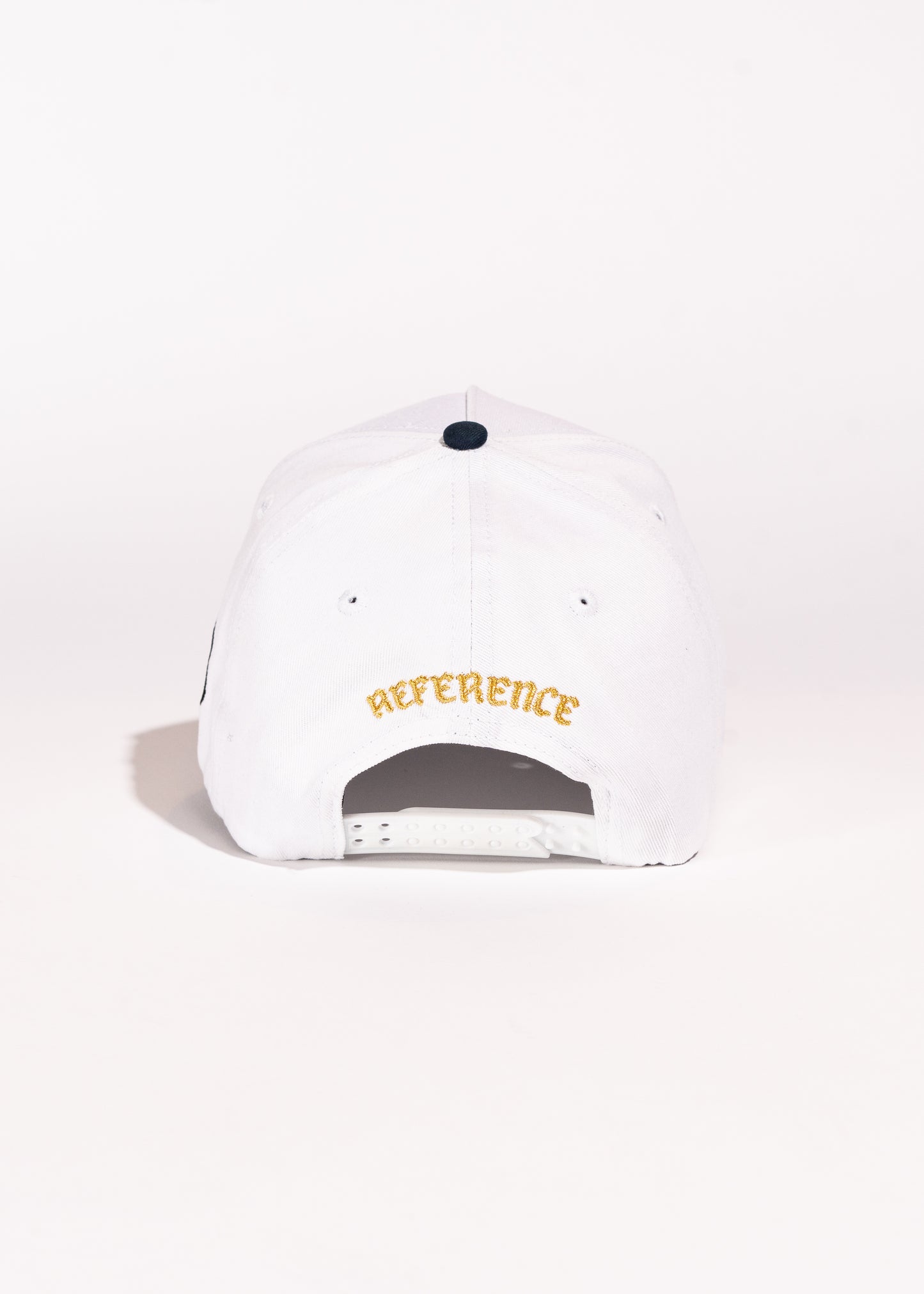 General Store (White/Navy)