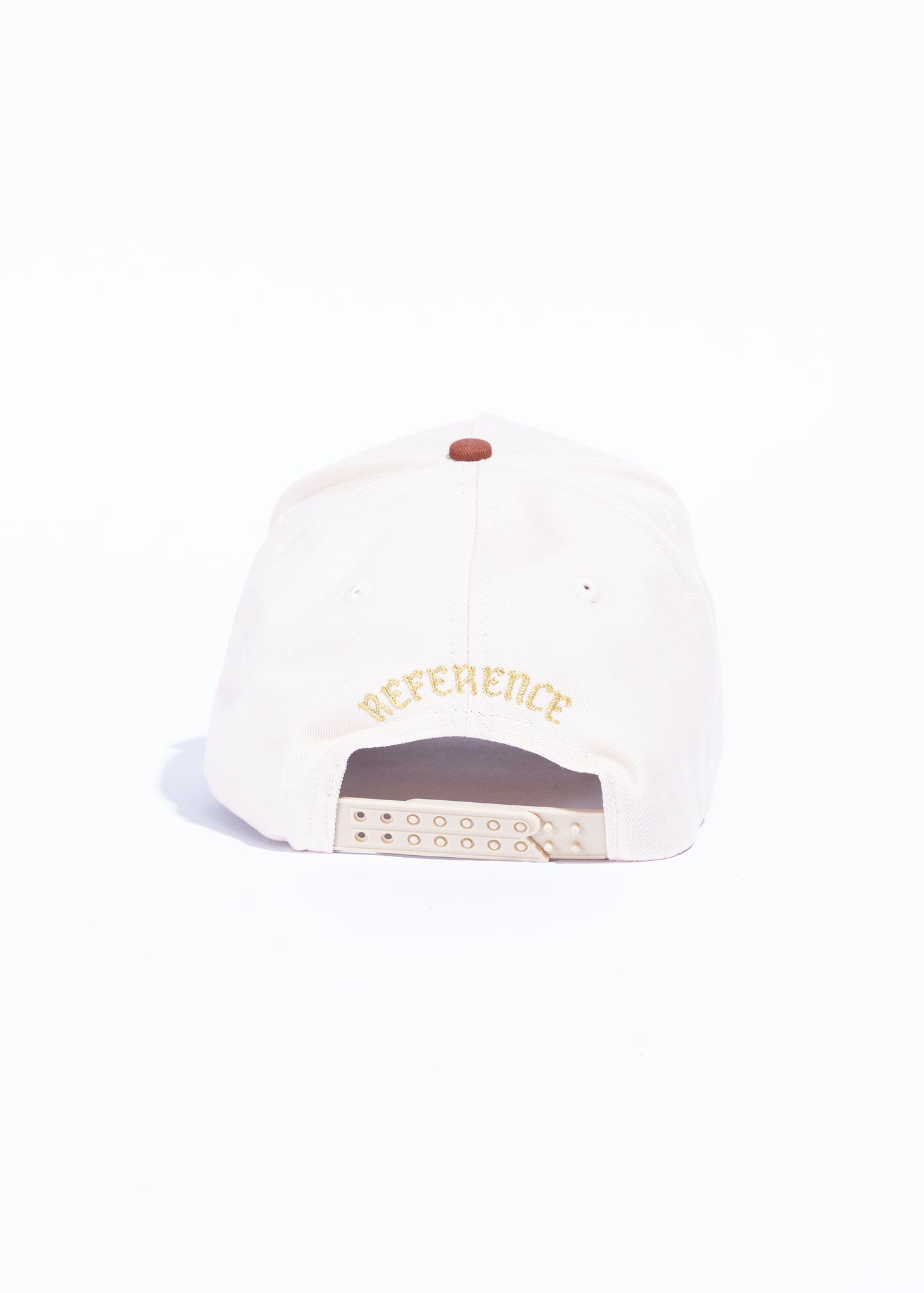 Open Field (Cream/Brown)