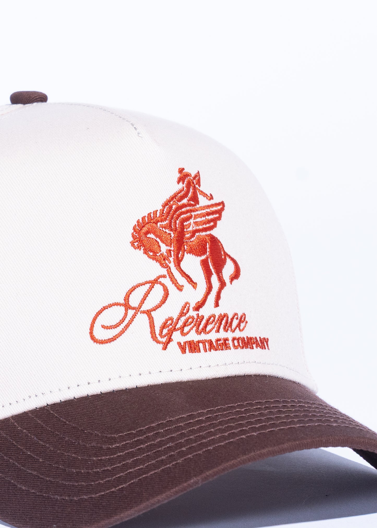 Vintage Pegasus (Cream/Brown)