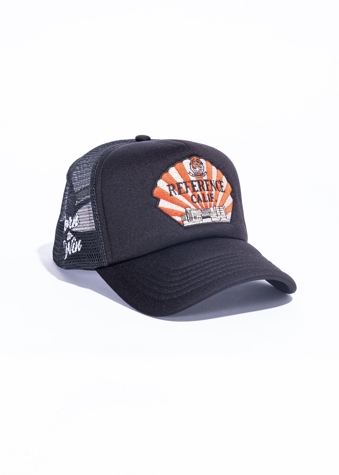 Refshell Trucker (Black)