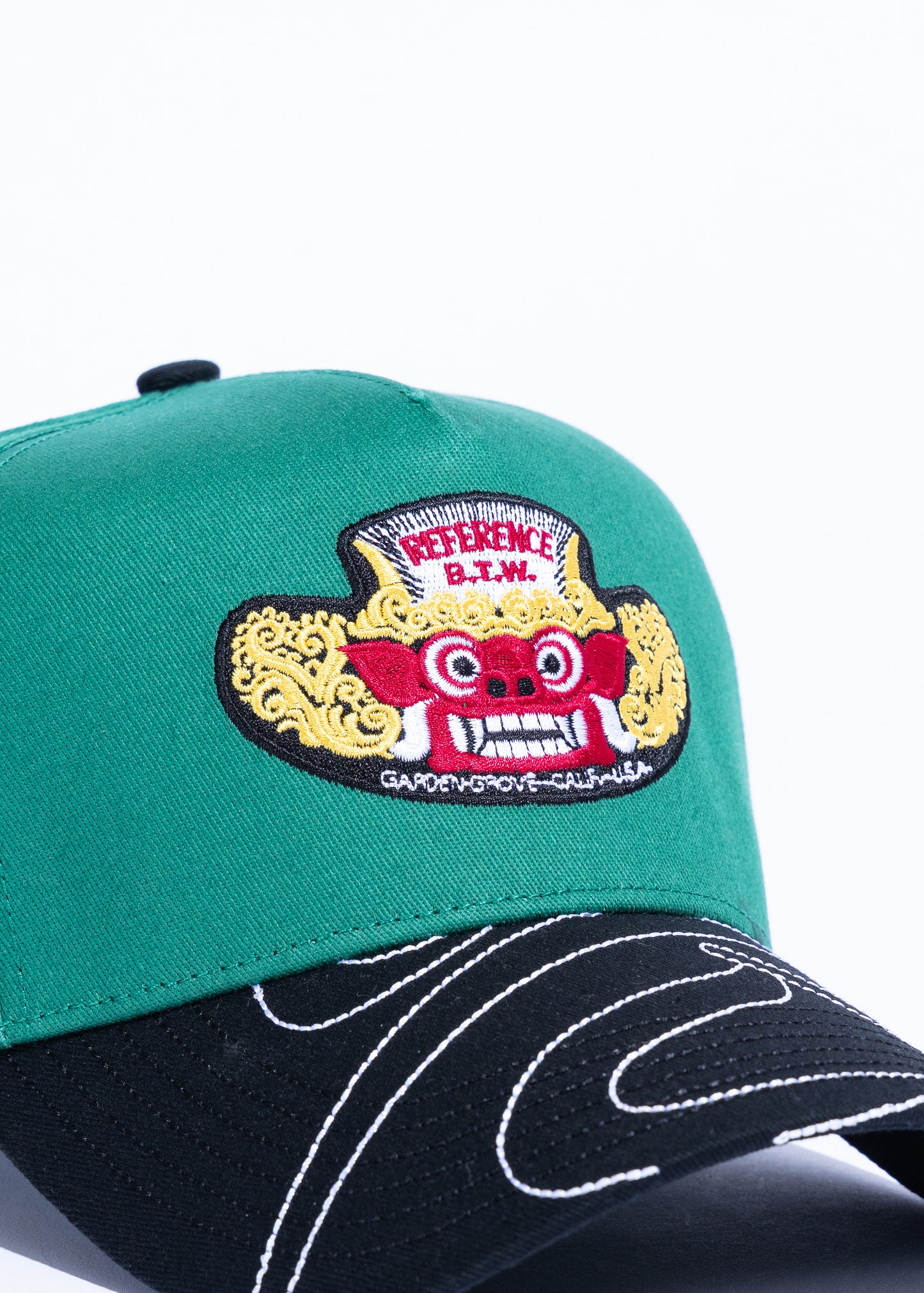 Fangs (Green/Black)