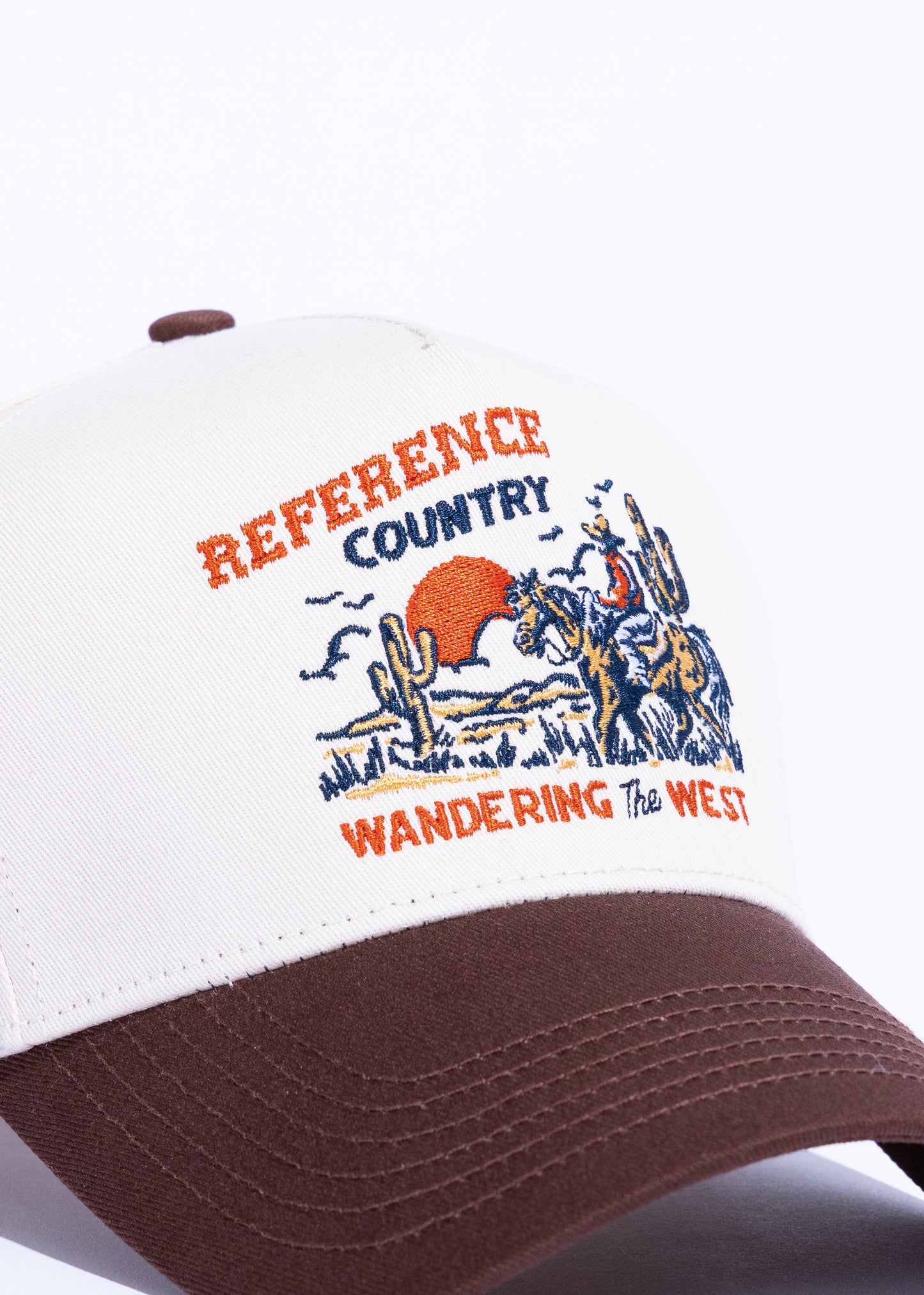 Wandering West (Cream/Brown)