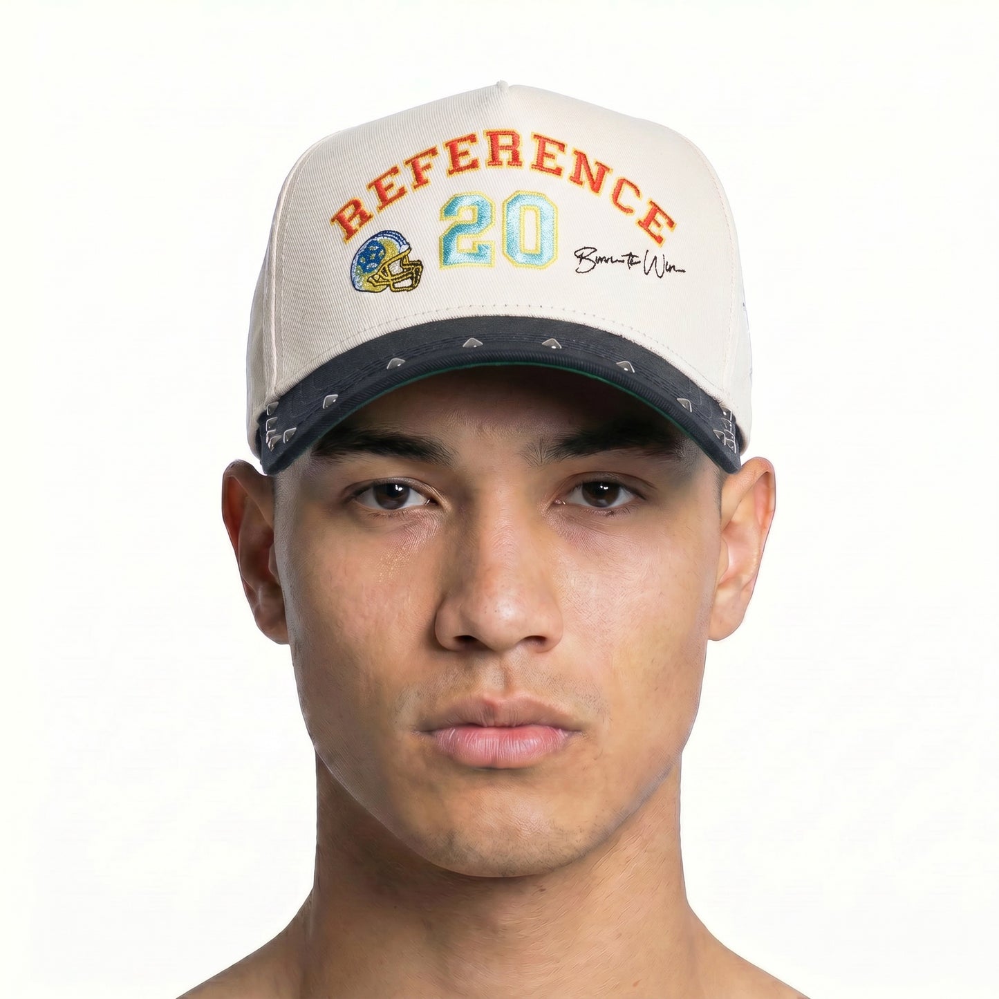 Legacy (Cream/Black)